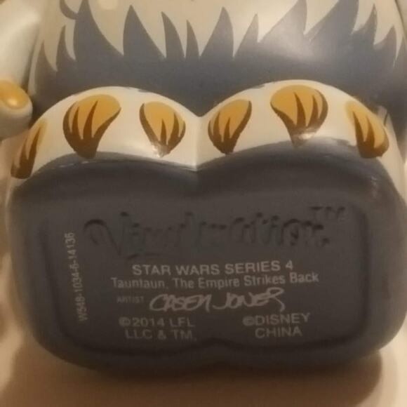 Vinylmation Star Wars series 4 Tauntaun the empire strikes back. Pre-owned, - Picture 8 of 8